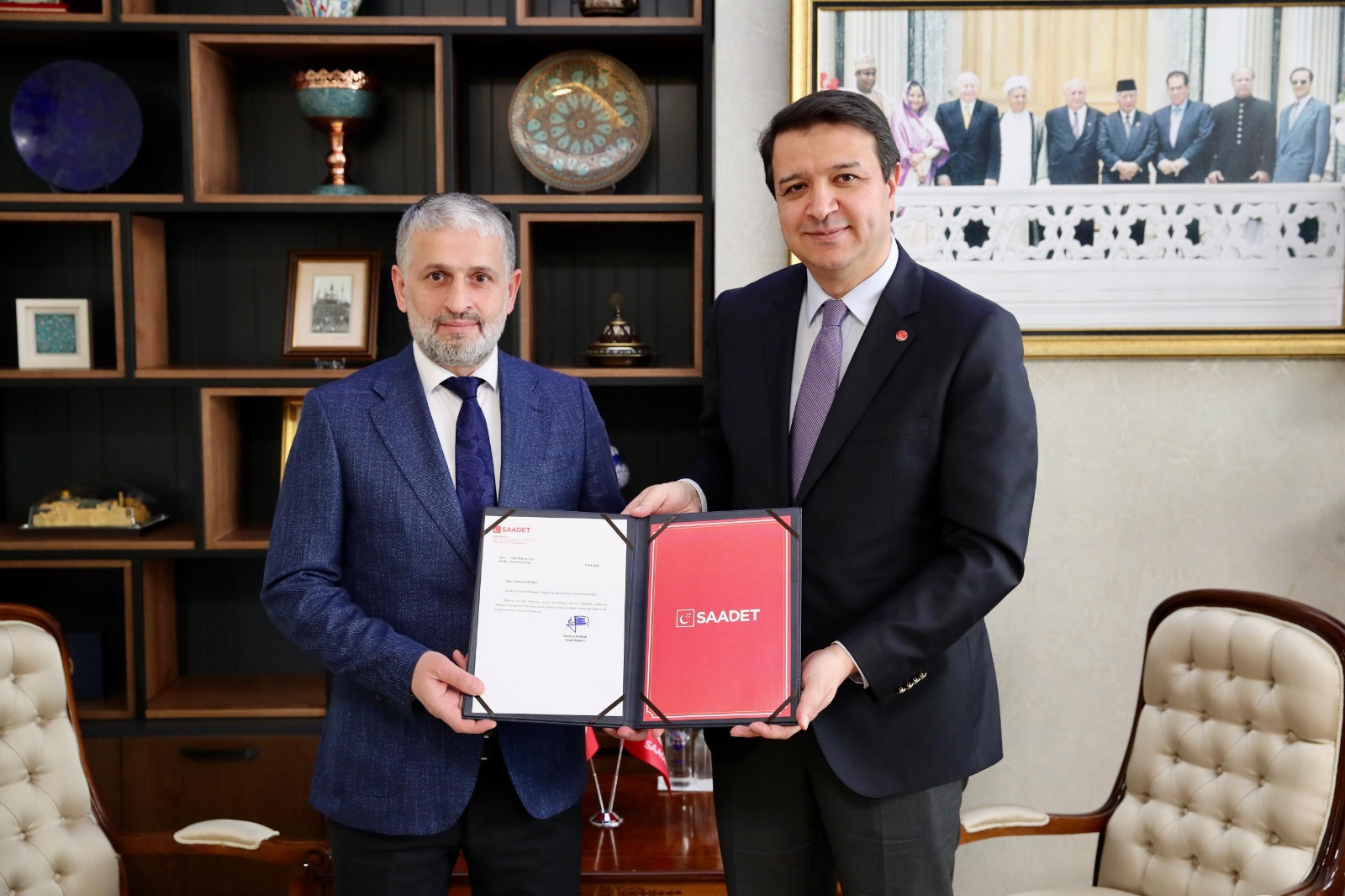 Saadet Partisi Bursa İl Başkanlığında görev değişimi gerçekleşti. Teşkilatlardan sorumlu