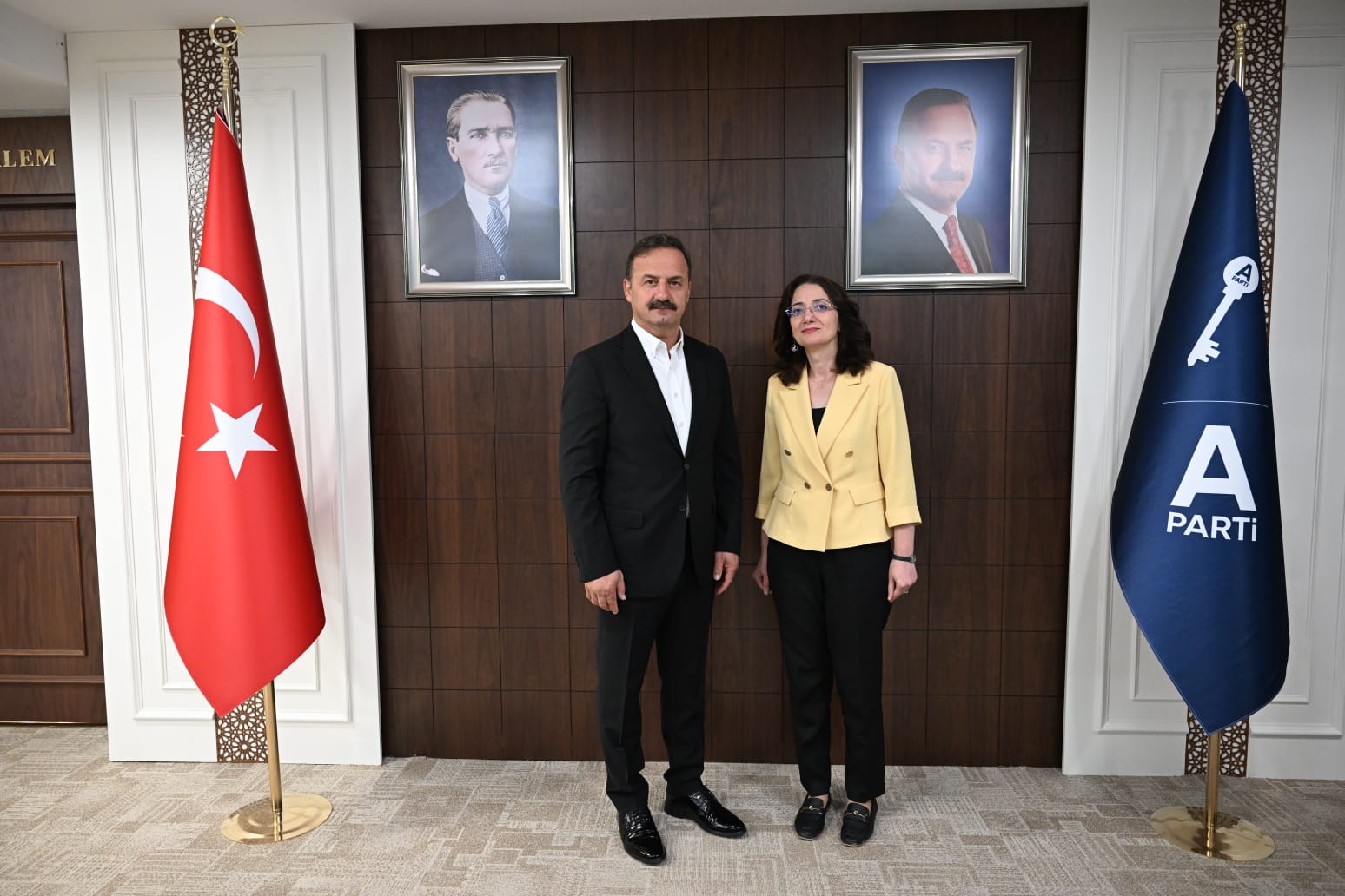 Anahtar Parti Kadın Kolları Bursa İl Başkanı olarak Serbest Muhasebeci