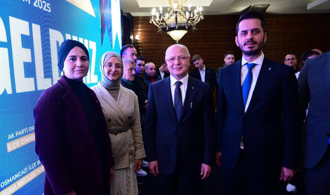 Bursa AK Parti’ye Rekor Yeni Üye Katılımı AK Parti Osmangazi İlçe Başkanı Adnan Kurtuluş, teşkilatın sahadaki dinamizmine