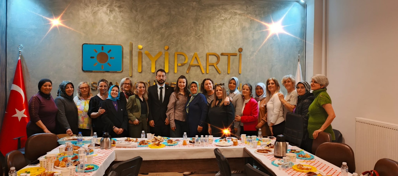 İYİ Parti Osmangazi’den Sert Kadın Dayanışması Mesajı…