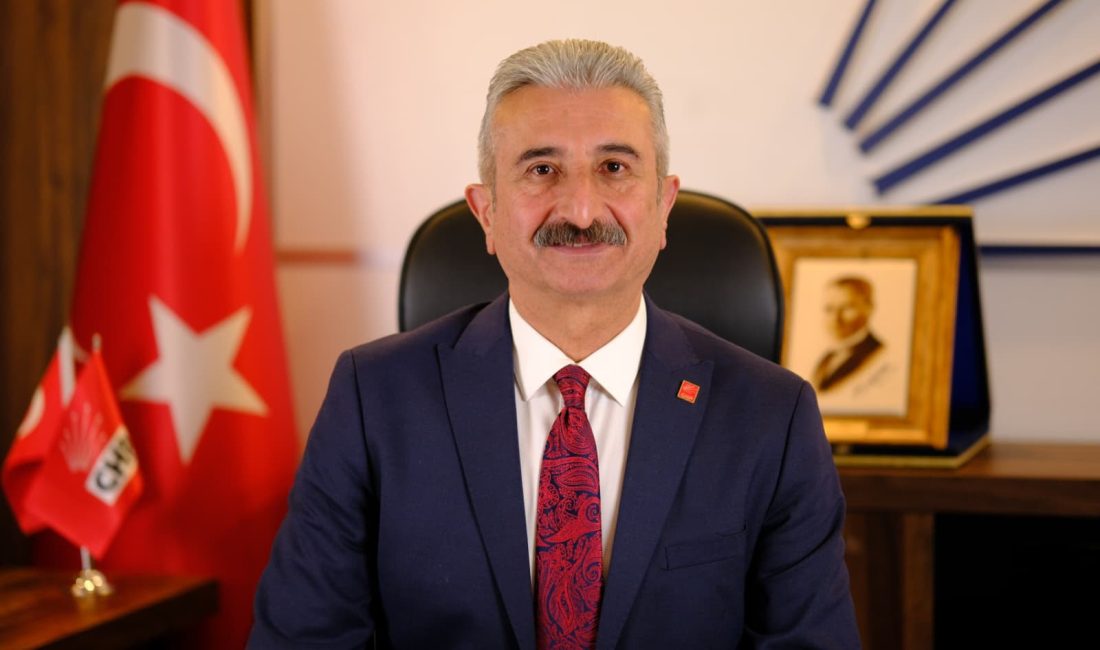 YEŞİLTAŞ BAŞKAN’DAN 10 OCAK ÇALIŞAN GAZETECİLER GÜNÜ MESAJI CHP Bursa İl Başkanı Nihat Yeşiltaş’tan 10 Ocak Çalışan Gazeteciler