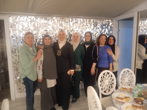 Odunluk Kadınları Eğitim İçin Bir Araya Geldi Odunluk Kadın Derneği, sosyal sorumluluk projeleri kapsamında anlamlı bir etkinliğe
