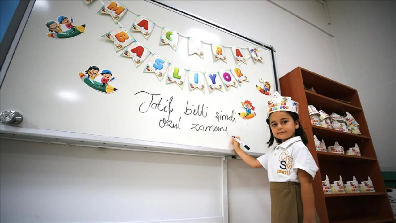 Milli Eğitim Bakanlığı'na bağlı ilk ve ortaöğretim kurumlarındaki yaklaşık 18