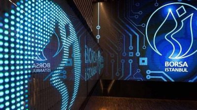 Yüksek kazanç vaadiyle vatandaşları dolandıran şebekeye yönelik 22 ilde düzenlenen