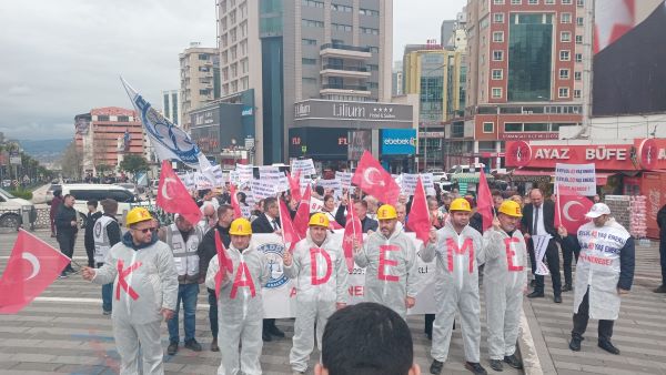 Emeklilikte Adalet Derneği (EMADDER), kademeli emeklilik düzenlemesinin geciktirilmeden hayata geçirilmesi
