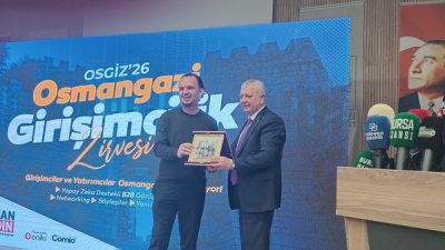 Osmangazi Belediyesi tarafından düzenlenen Osmangazi Girişimcilik Zirvesi'nde girişimcilik dünyasının önemli