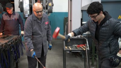 Bursa’nın köklü eğitim kurumlarından Tophane Mesleki ve Teknik Anadolu Lisesi’nde,