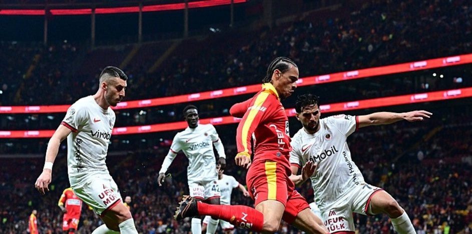 Ziraat Türkiye Kupası'nda heyecan sürüyor. Dev turnuvada 2. çeyrek final